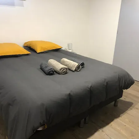 Nocleg ze śniadaniem Chai Paulette 3*